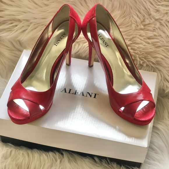 Alfani Fairfxruby Cherry Red Heels 6 1/2 - Picture 2 of 7